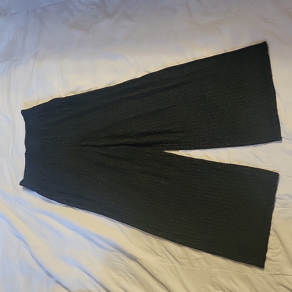 Womens wide leg stretchy lounge pants.  Size small.  Black with wide waist band.